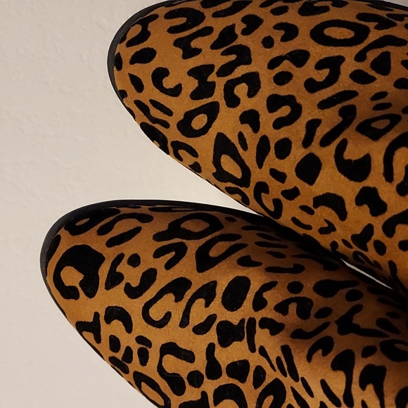 Womens Qupid Cheetah Print Faux Suede Heel Booties - Picture 4 of 9
